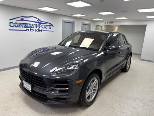 2020 Porsche Macan AWD