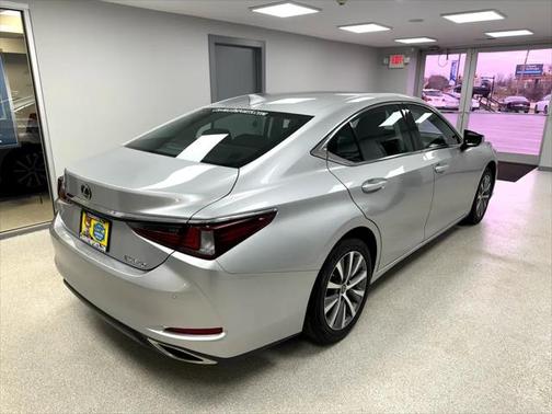 2019 Lexus ES 350 Base