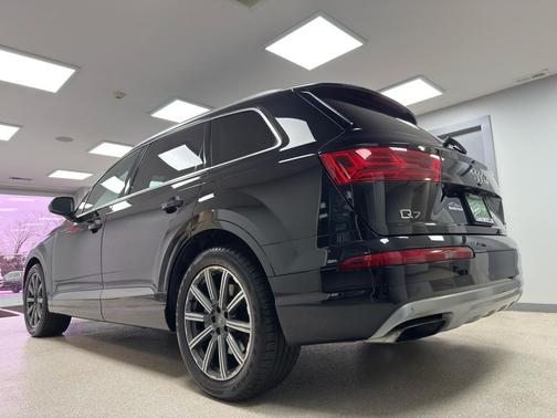 2017 Audi Q7 3.0T Prestige