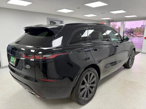Black 2018 Land Rover Range Rover Velar P380 HSE R-Dynamic