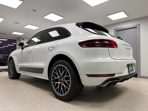 2015 Porsche Macan Macan Turbo
