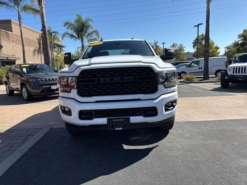 2024 RAM 2500 Big Horn Crew Cab 4x4 6'4' Box