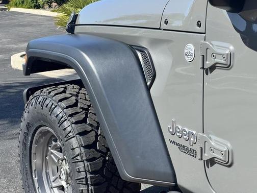 2020 Jeep Wrangler Sport