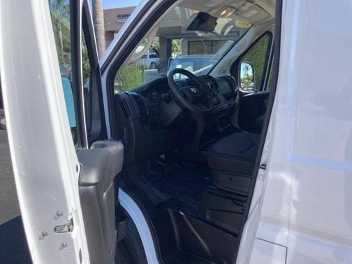 2025 RAM ProMaster 2500 Tradesman