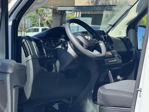 2025 RAM ProMaster 2500 Tradesman