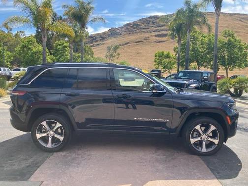 2023 Jeep Grand Cherokee 4xe Base