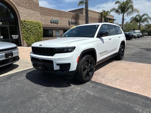 2023 Jeep Grand Cherokee L Altitude