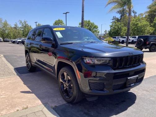 2023 Jeep Grand Cherokee L Altitude