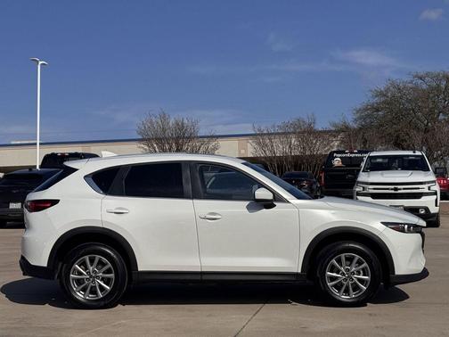 2023 Mazda CX-5 2.5 S Preferred Package