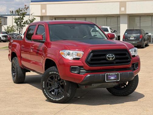 Barcelona Red Metallic 2022 Toyota Tacoma SR