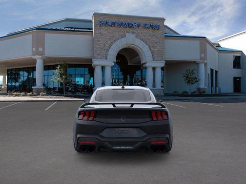 2025 Ford Mustang Dark Horse