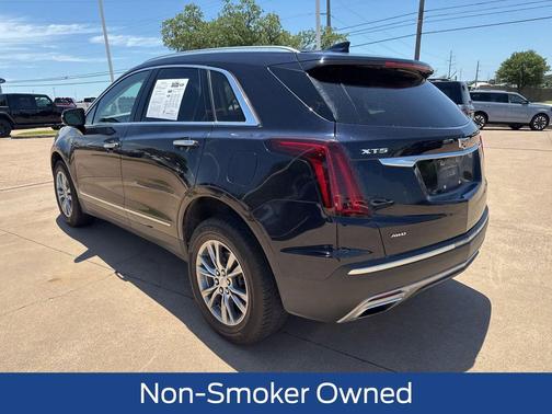 Dark Moon Blue Metallic 2021 Cadillac XT5 Premium Luxury