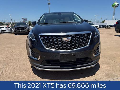 Dark Moon Blue Metallic 2021 Cadillac XT5 Premium Luxury