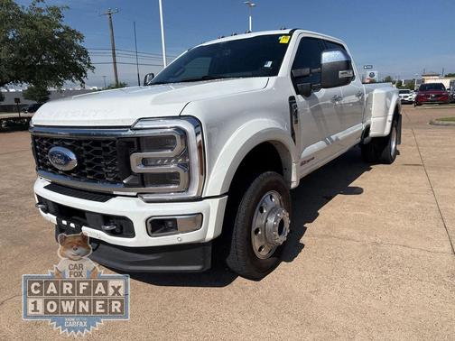White Metallic 2024 Ford F-450 Platinum