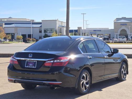 2017 Honda Accord LX