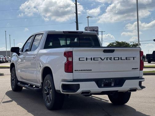 Summit White 2023 Chevrolet Silverado 1500 RST