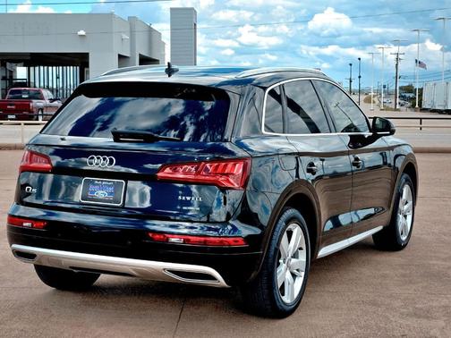 2019 Audi Q5 2.0T Premium Plus