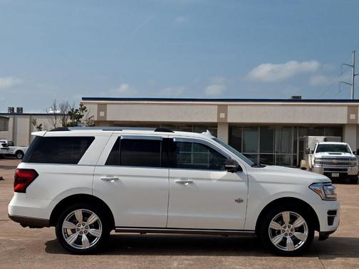 2024 Ford Expedition King Ranch