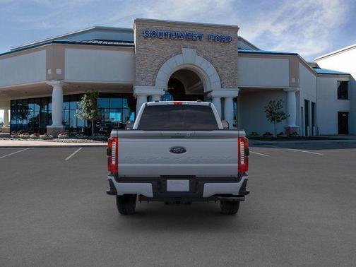 2025 Ford F-350 Lariat Super Duty