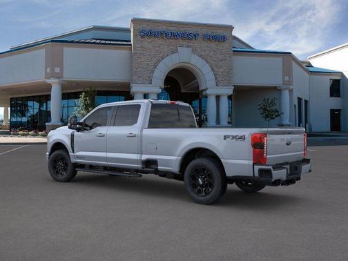 2025 Ford F-350 Lariat Super Duty