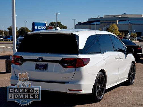 2024 Honda Odyssey Sport