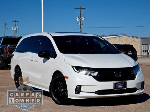 2024 Honda Odyssey Sport