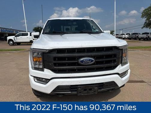 Oxford White 2022 Ford F-150 Lariat