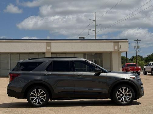 Magnetic Gray 2020 Ford Explorer ST