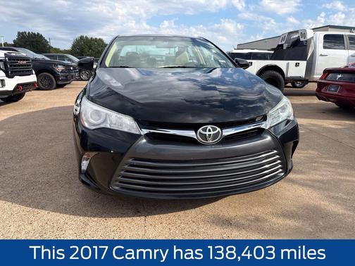 Midnight Black Metallic 2017 Toyota Camry LE