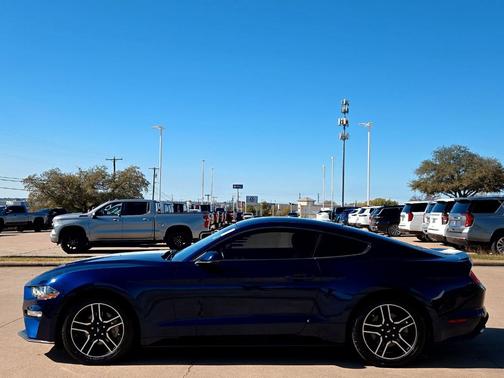 2020 Ford Mustang EcoBoost Premium