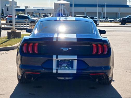 2020 Ford Mustang EcoBoost Premium