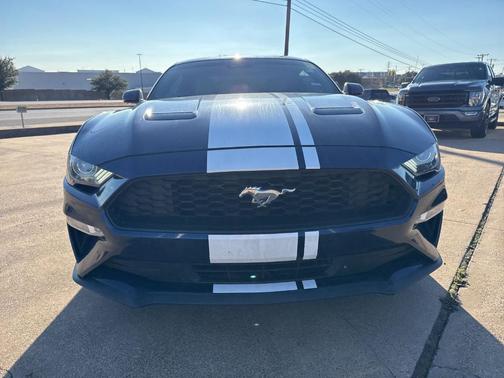 2020 Ford Mustang EcoBoost Premium