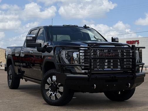 Onyx Black 2025 GMC Sierra 3500 Denali