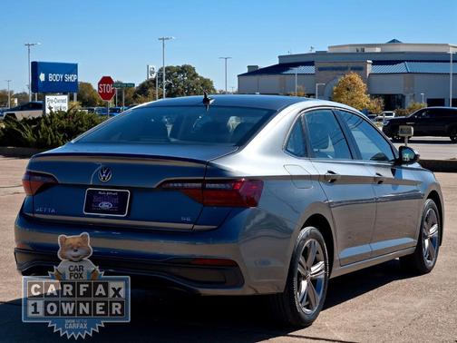 2022 Volkswagen Jetta 1.5T SE