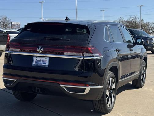 2025 Volkswagen Atlas Cross Sport 2.0T SEL