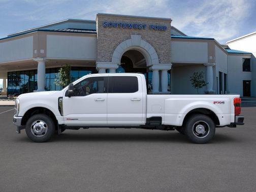 2025 Ford F-350 Lariat Super Duty