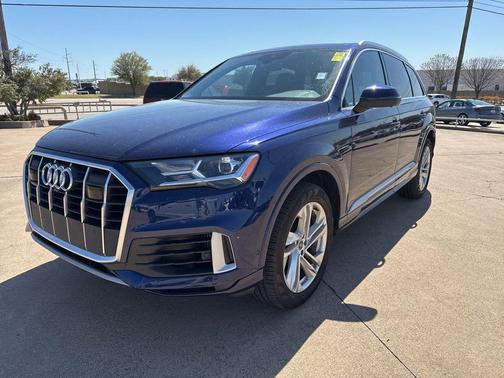 2021 Audi Q7 55 Premium Plus