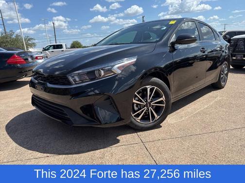 2024 Kia Forte LXS
