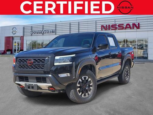 Super Black 2024 Nissan Frontier PRO-4X