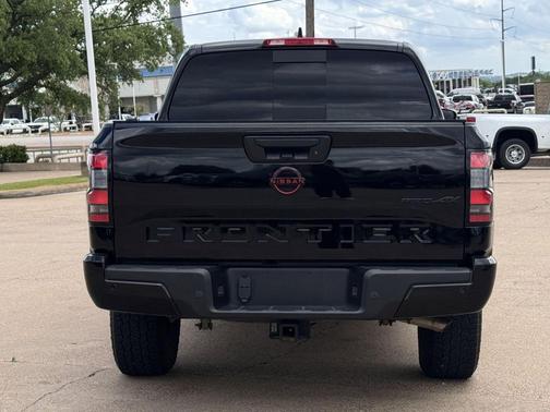 Super Black 2024 Nissan Frontier PRO-4X