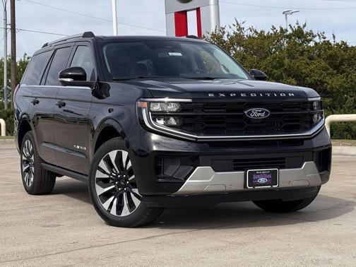 Agate Black Metallic 2026 Ford Expedition Platinum