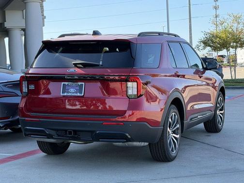 Red Metallic 2026 Ford Explorer ST-Line