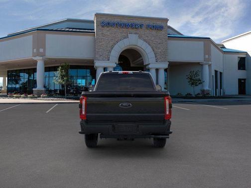 2025 Ford F-350 Lariat Super Duty