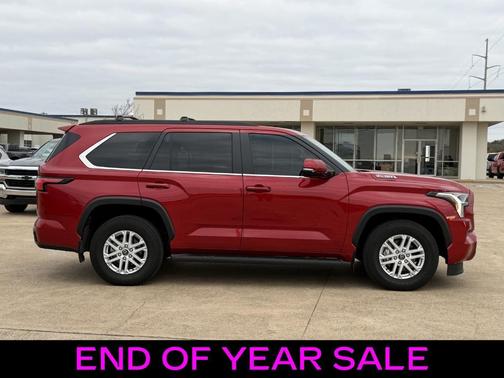 2024 Toyota Sequoia SR5