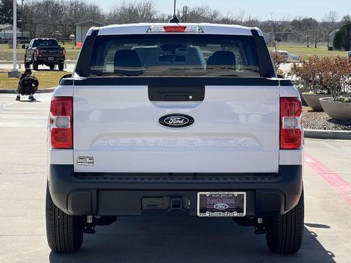 Oxford White 2026 Ford Maverick XL