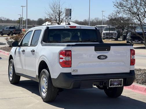 Oxford White 2026 Ford Maverick XL