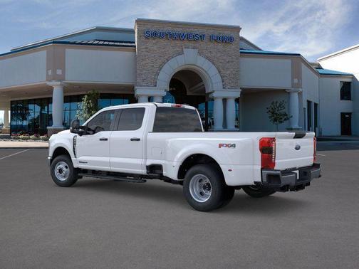 2025 Ford F-350 XLT