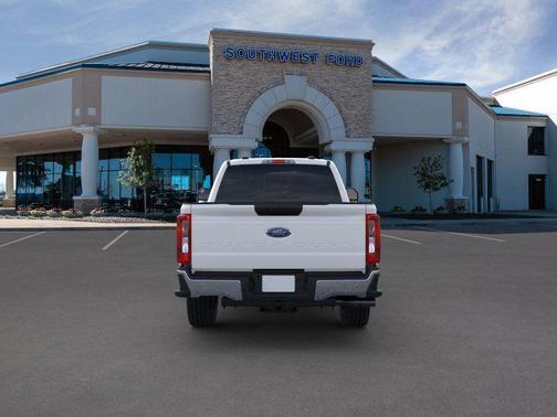 2025 Ford F-250 XLT
