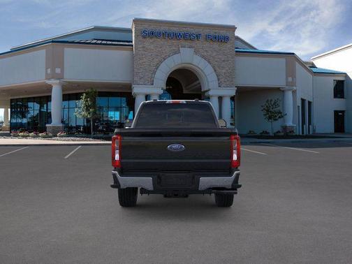 2025 Ford F-250 XLT