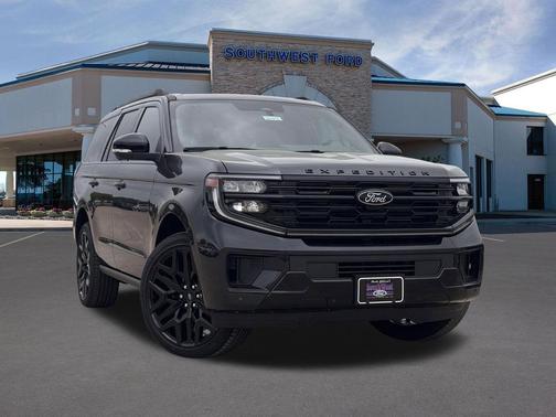 Dark Matter Gray Metallic 2026 Ford Expedition Platinum